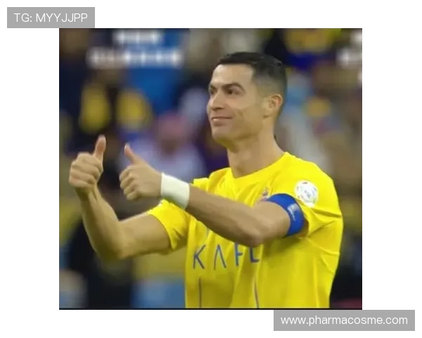 禁区交锋C罗手势示意少说多做